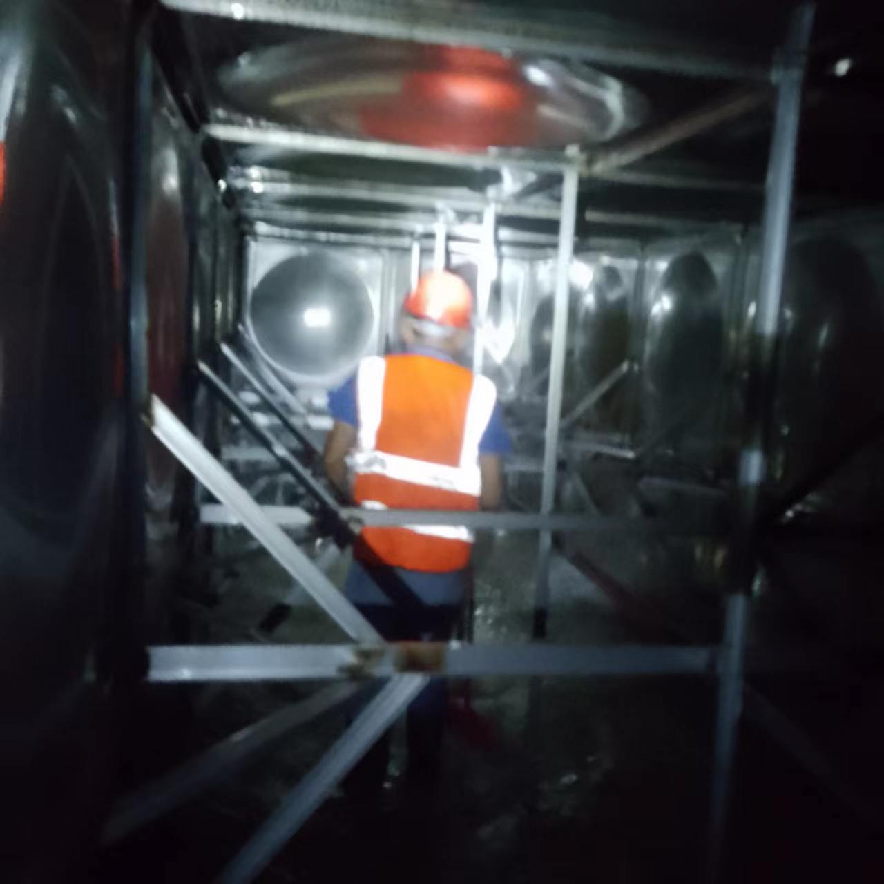 保温水箱清洗 酒店热水箱清洗 酒店冷水箱清洗